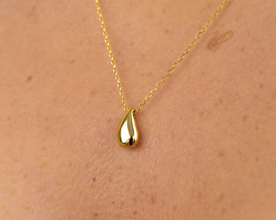 RAINDROP NECKLACE