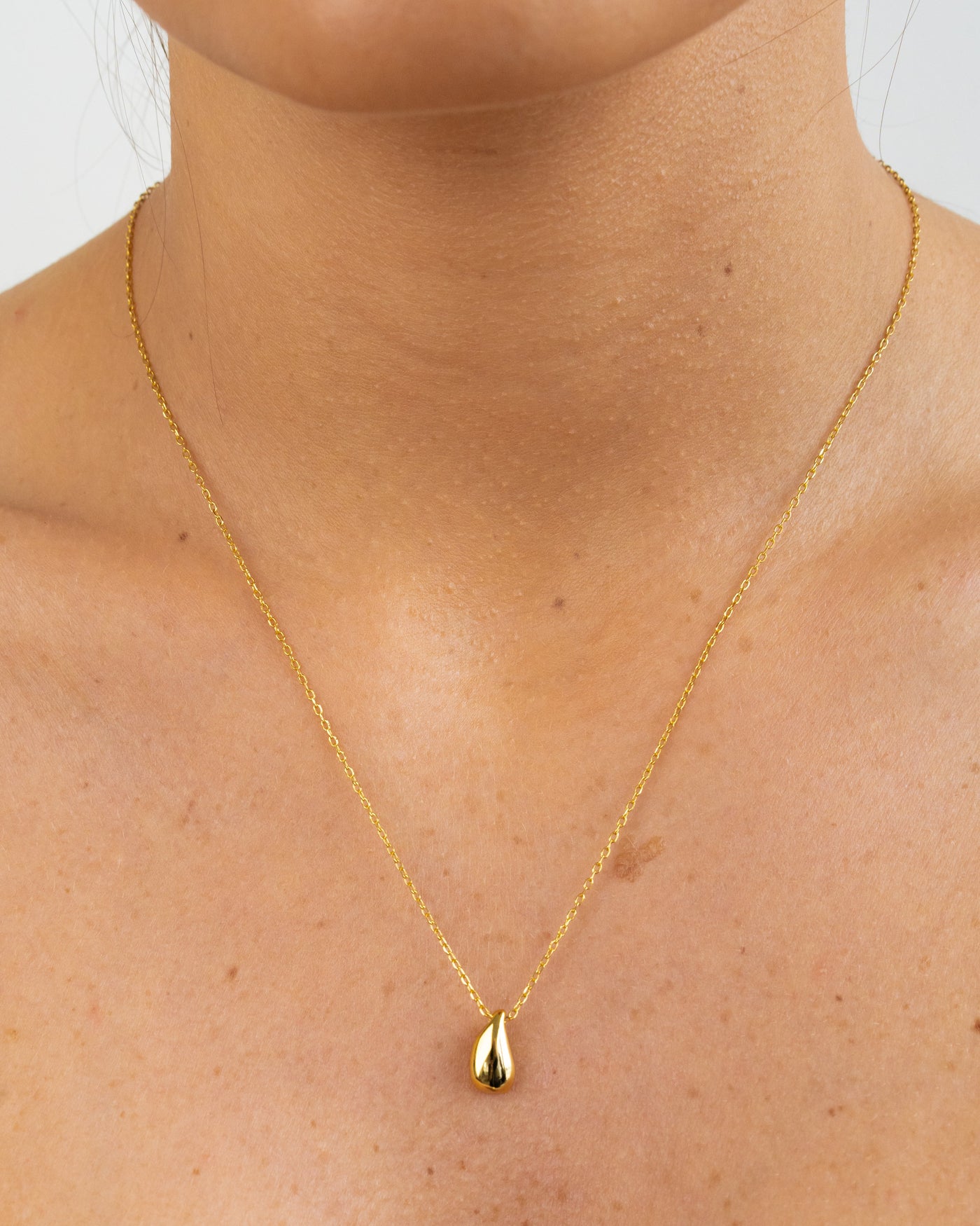 RAINDROP NECKLACE