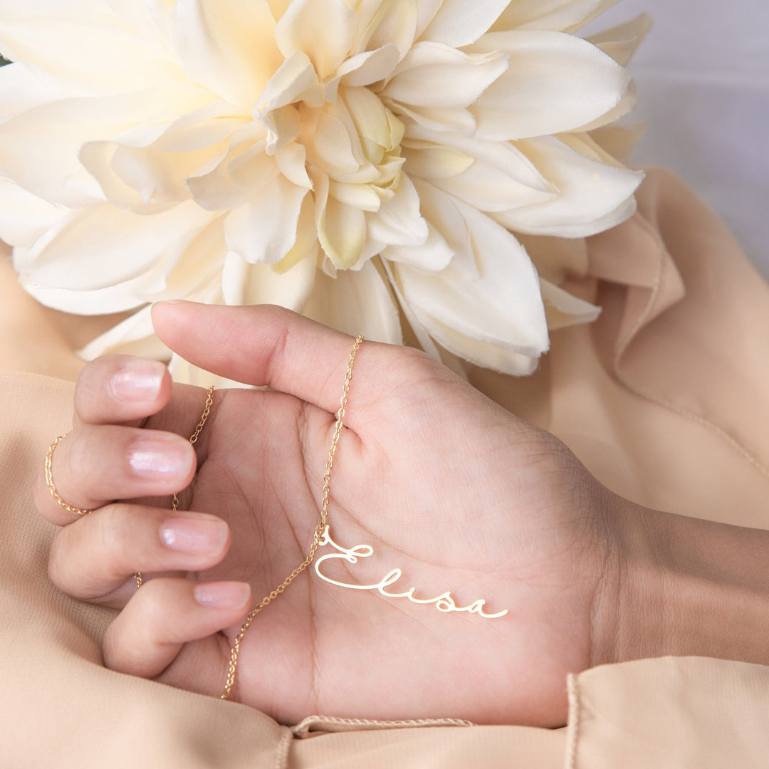 Collier Prénom Vertical Personnalisé Amour Bijoux